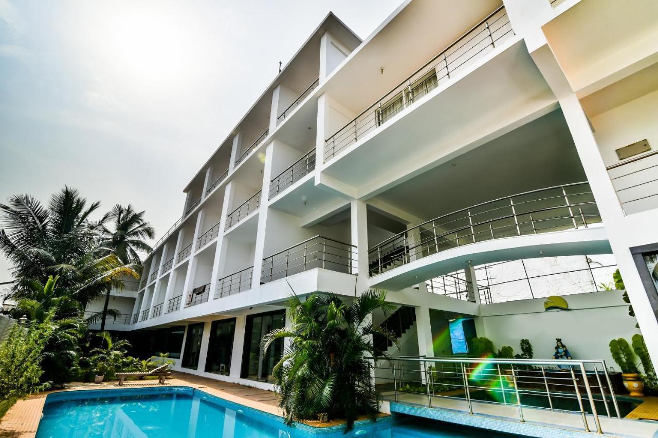 Capital O La Conceicao Grande Hotel Морджим Екстериор снимка